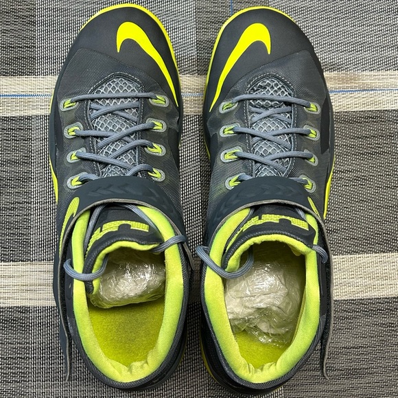 Nike Men’s Zoom Soldier LeBron VIII 8 Basketball Sneakers 653641-070 Size 13 - Picture 5 of 17